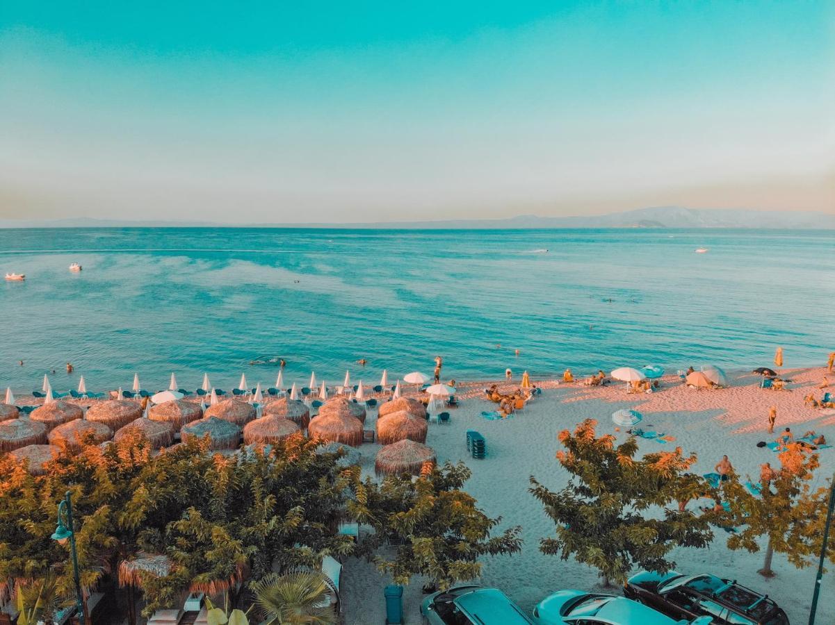 Olia Seaside Residence 120M From The Beach 페프코초리 외부 사진