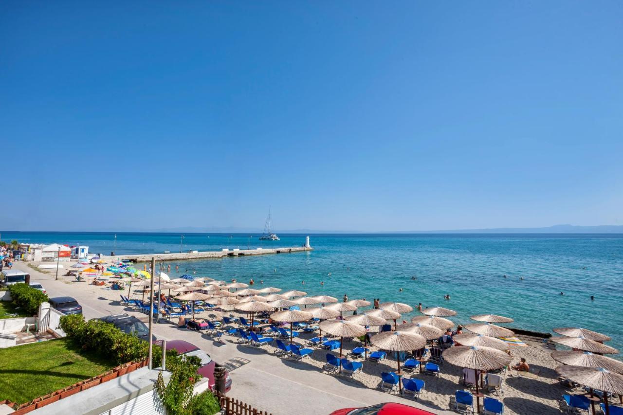 Olia Seaside Residence 120M From The Beach 페프코초리 외부 사진