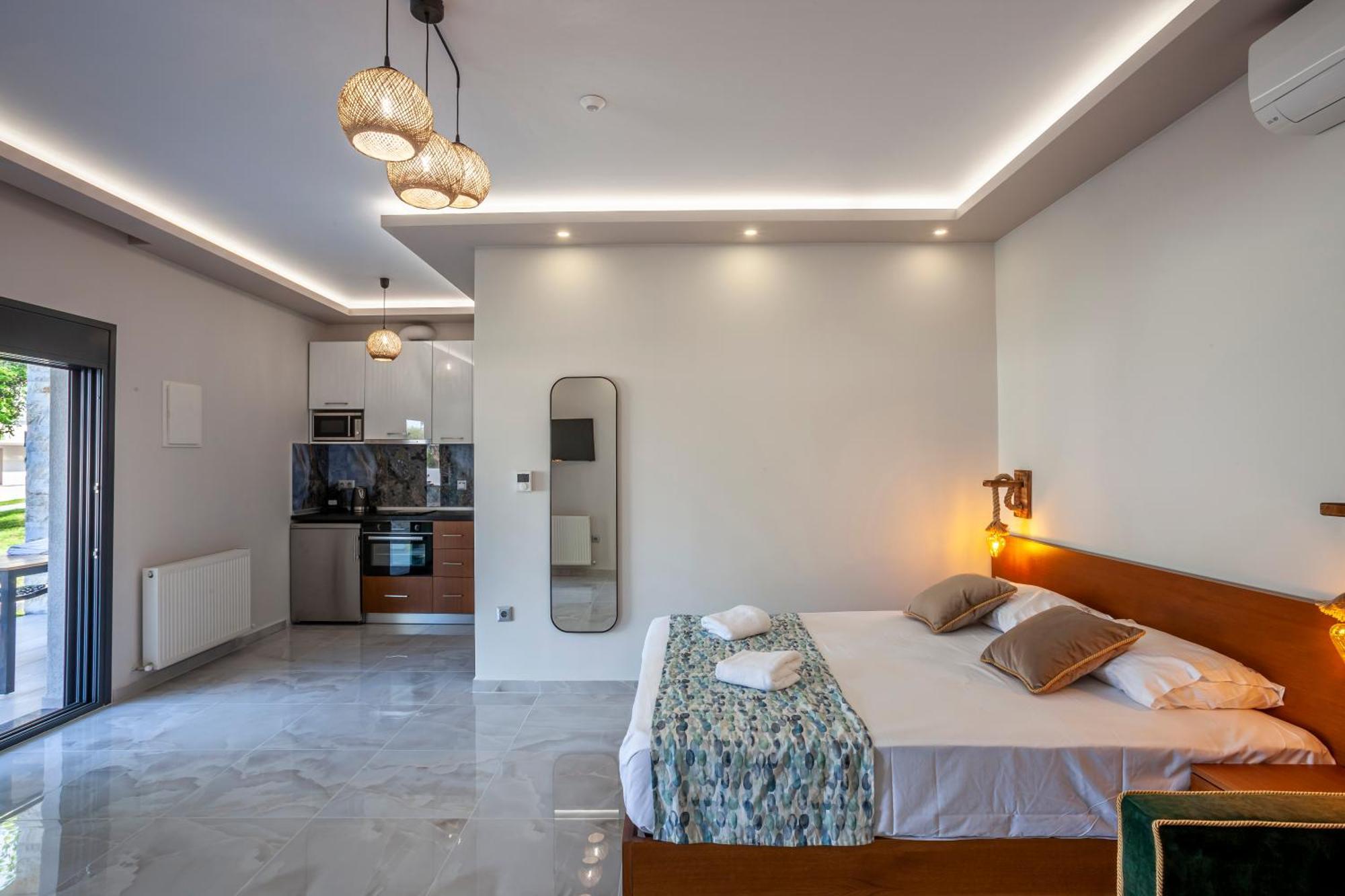 Olia Seaside Residence 120M From The Beach 페프코초리 외부 사진