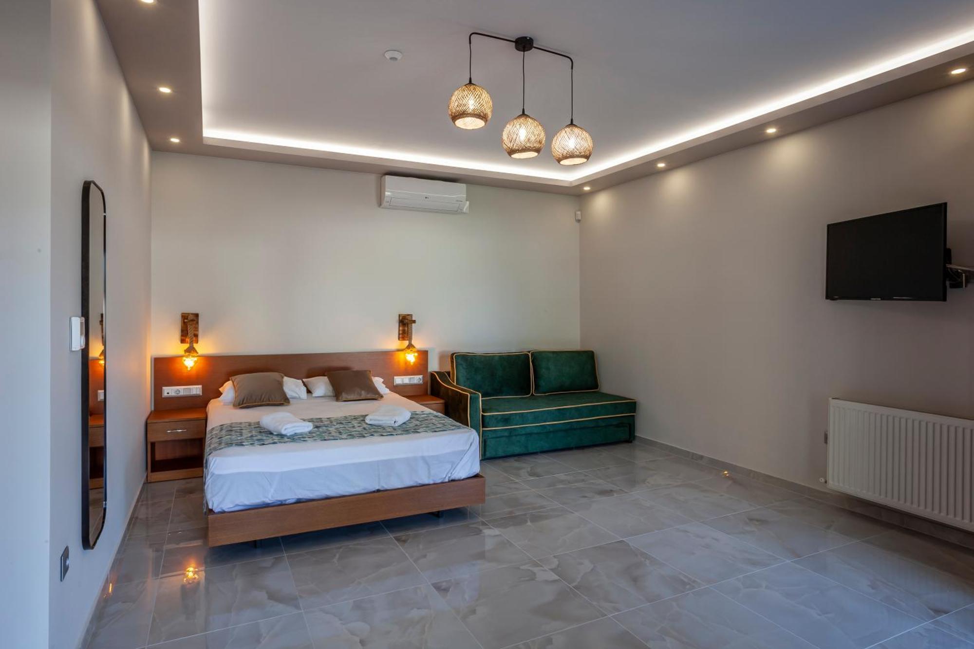 Olia Seaside Residence 120M From The Beach 페프코초리 외부 사진