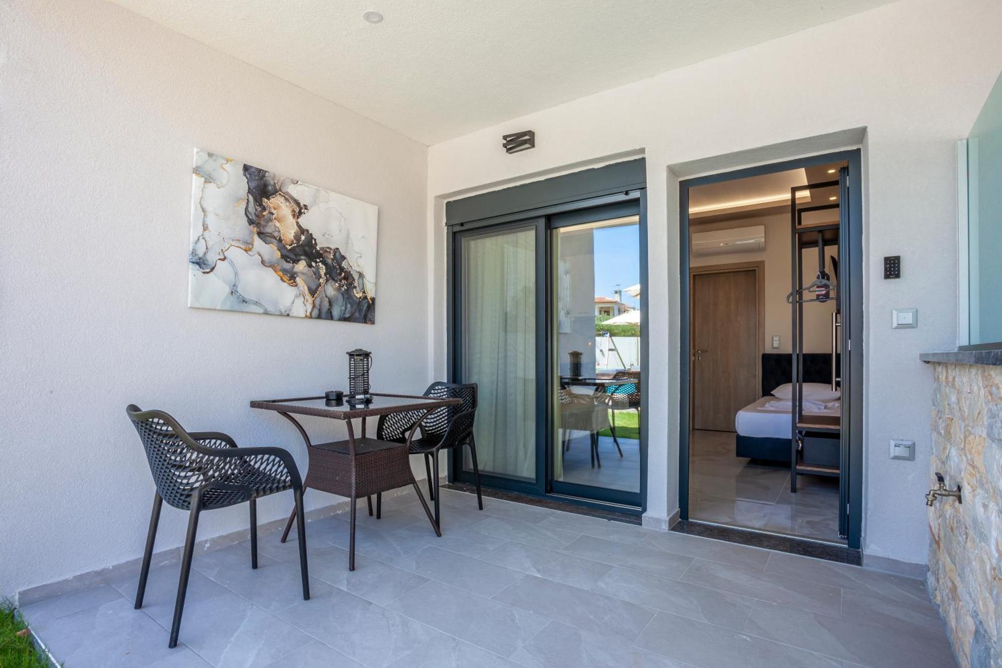 Olia Seaside Residence 120M From The Beach 페프코초리 외부 사진